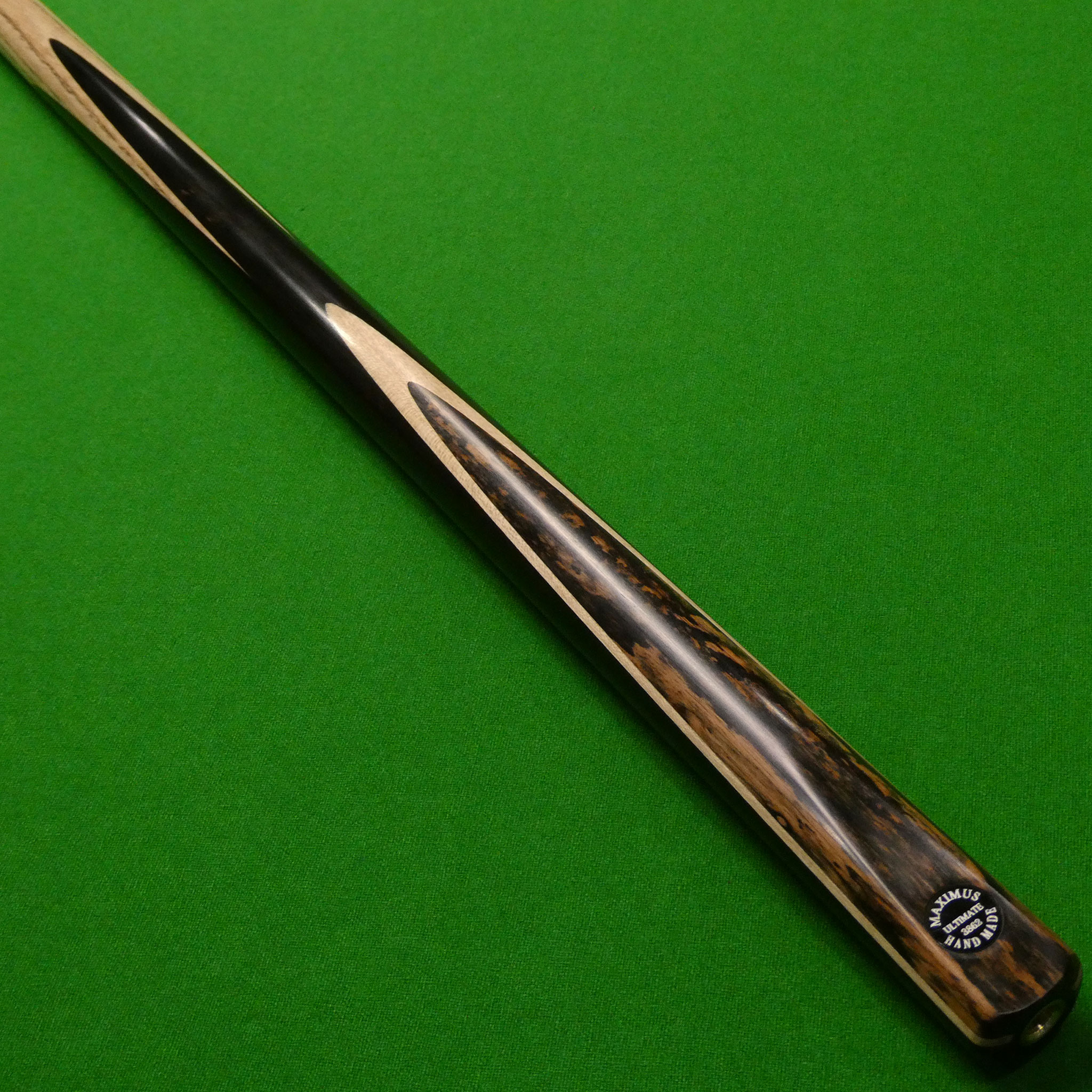 1pc Maximus Ultimate cue 3862 Ultimate Full Ash shaft, Ebony & Macassar