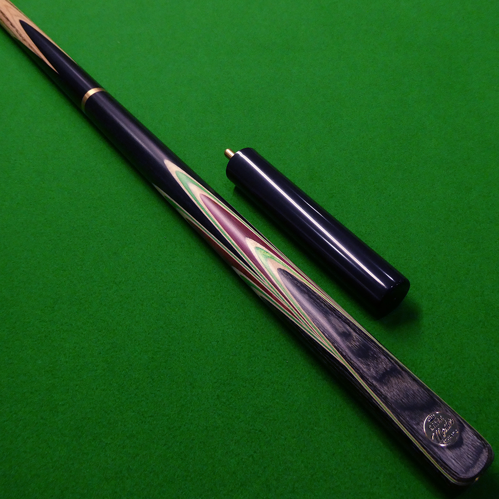 3/4 Baize Master G84 Snooker cue + Mini But