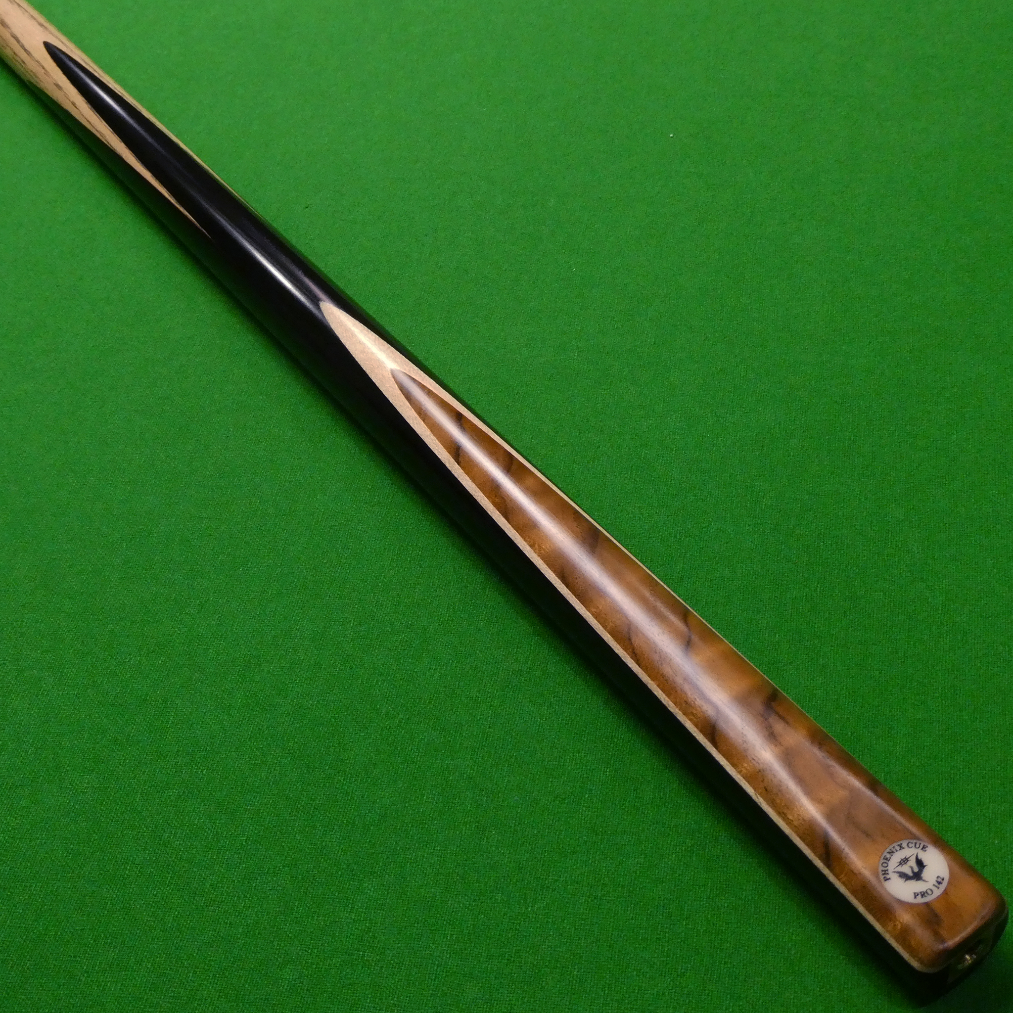 1pc Phoenix Pro Snooker Cue No.142 (Full shaft)